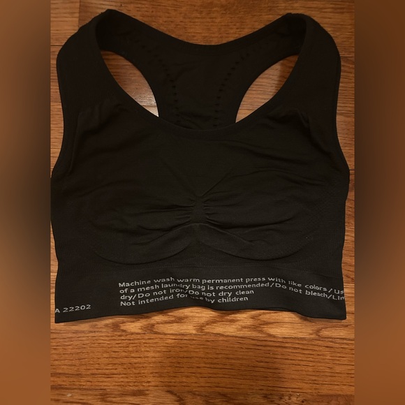Crivit Women’s Sz 8/10 Classic Black Sports Bra - Perfect for Working Out - Picture 5 of 13
